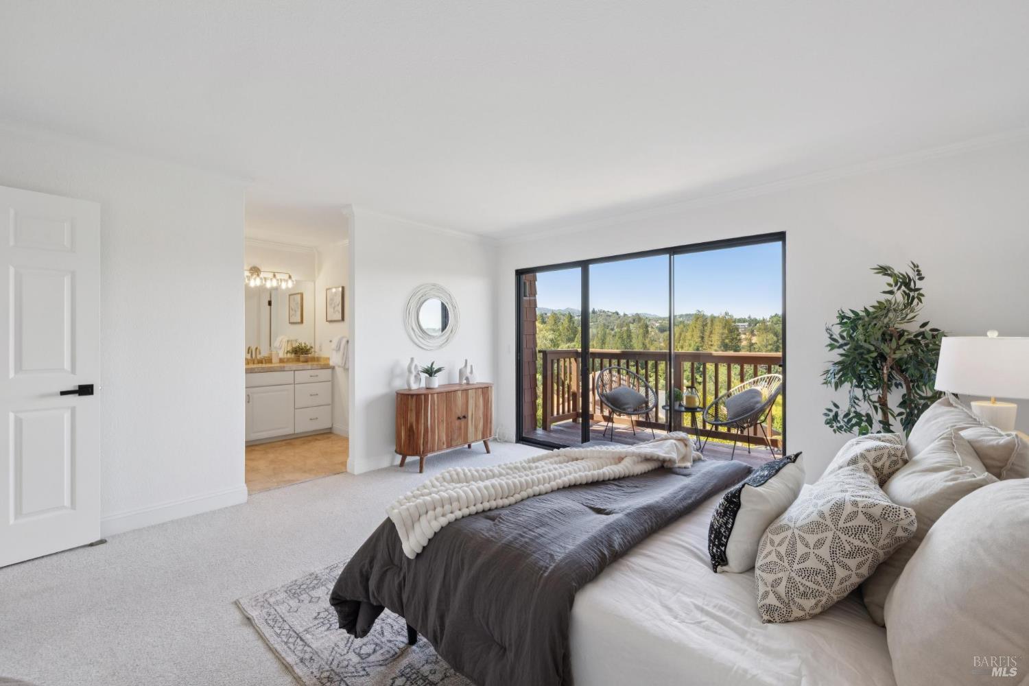 Detail Gallery Image 26 of 45 For 844 Arlene Way, Novato,  CA 94947 - 3 Beds | 2/1 Baths