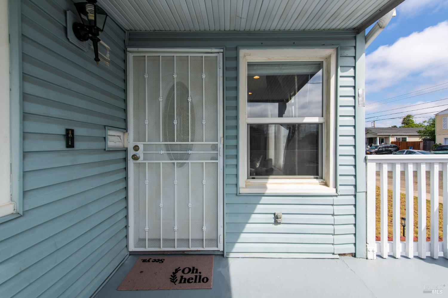 Detail Gallery Image 5 of 36 For 135 Gleason Ave, Vallejo,  CA 94590 - 2 Beds | 2 Baths
