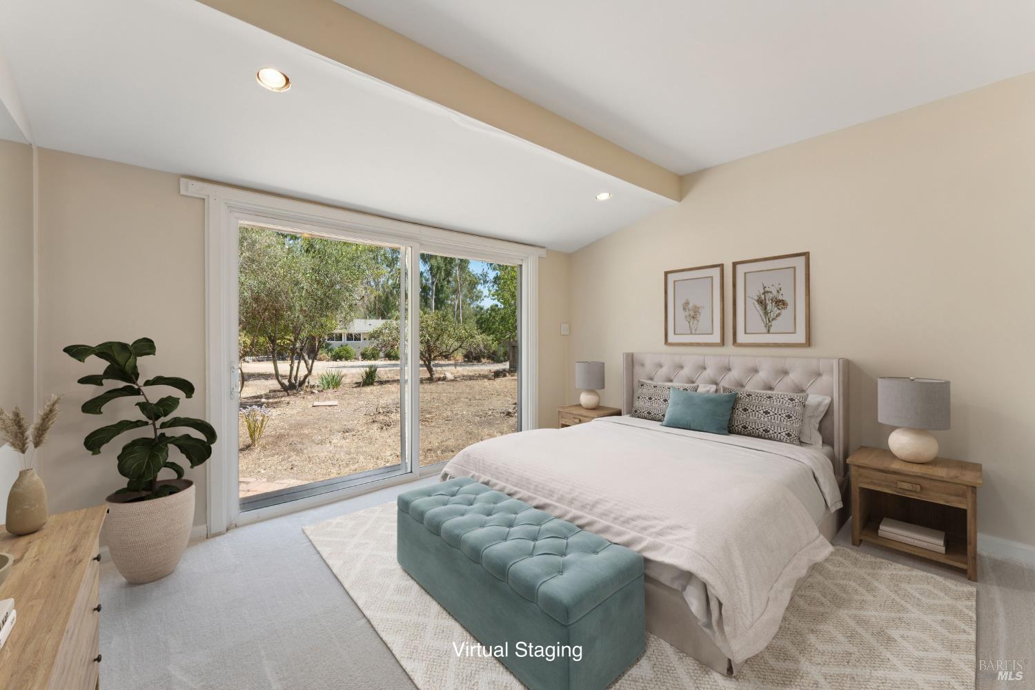 Detail Gallery Image 11 of 46 For 1795 Lovall Valley Rd, Sonoma,  CA 95476 - 3 Beds | 2 Baths