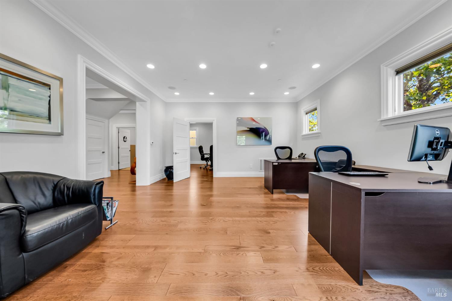 Detail Gallery Image 12 of 54 For 1104 Irwin St, San Rafael,  CA 94901 - – Beds | – Baths