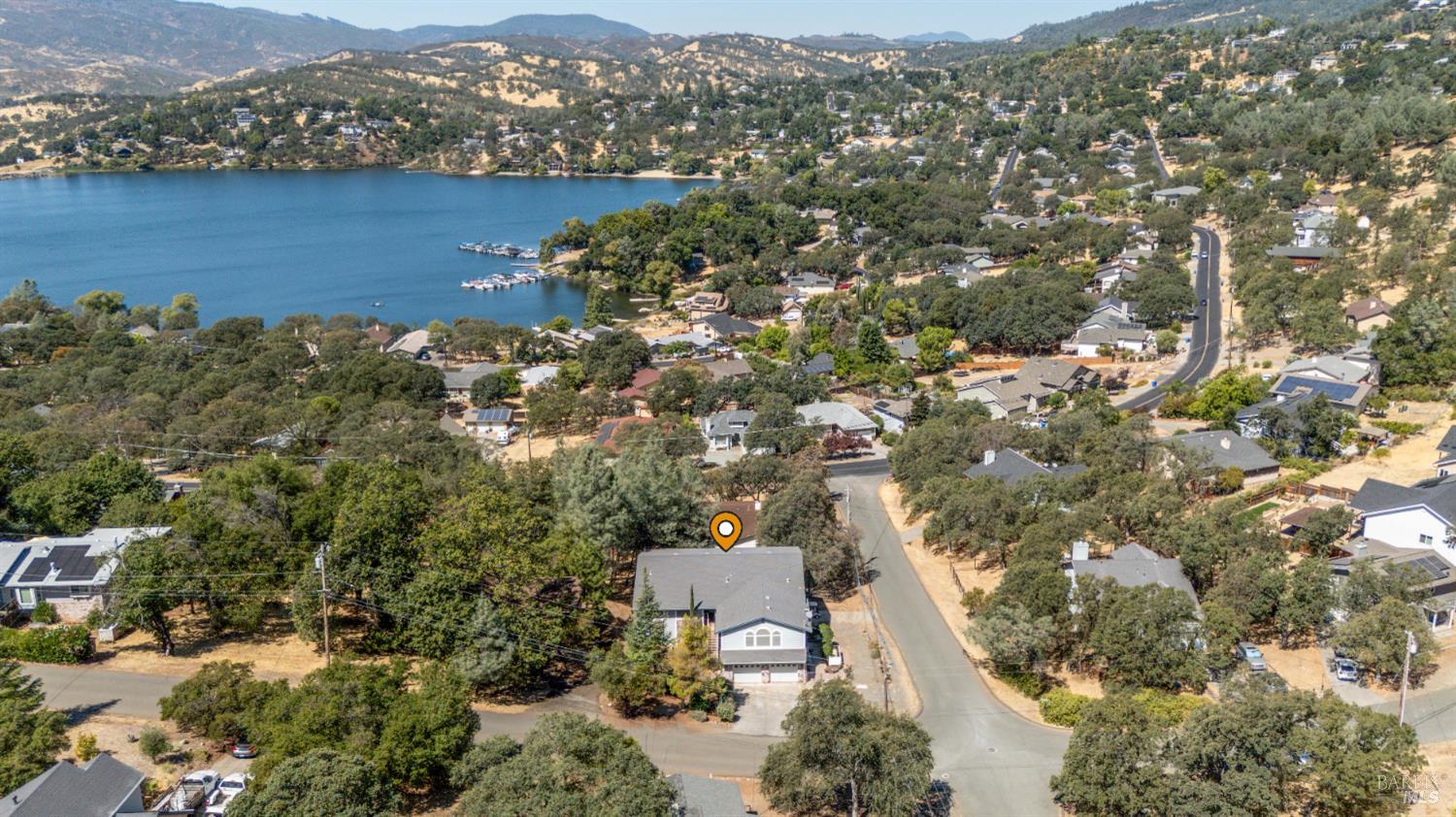 Detail Gallery Image 5 of 33 For 17319 Meadow View Dr, Hidden Valley Lake,  CA 95467 - 3 Beds | 2 Baths