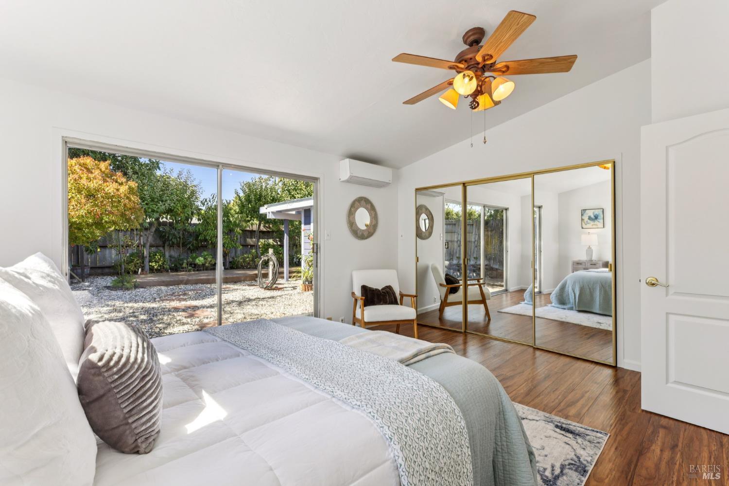 Detail Gallery Image 24 of 58 For 833 Estancia Way, San Rafael,  CA 94903 - 3 Beds | 2 Baths