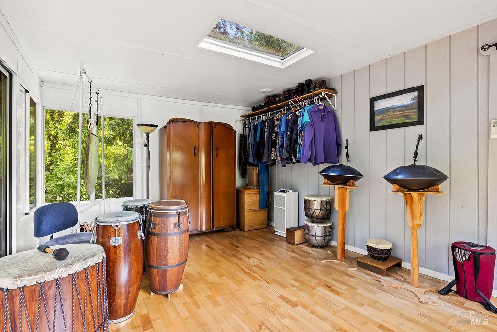 Detail Gallery Image 27 of 77 For 15990 Drake Rd, Guerneville,  CA 95446 - 1 Beds | 1 Baths