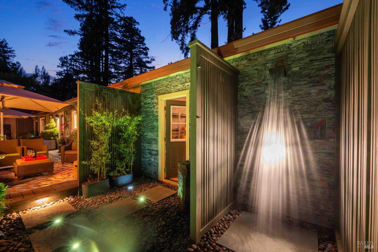 Detail Gallery Image 35 of 39 For 14735 Carrier Ln, Guerneville,  CA 95446 - 3 Beds | 2 Baths