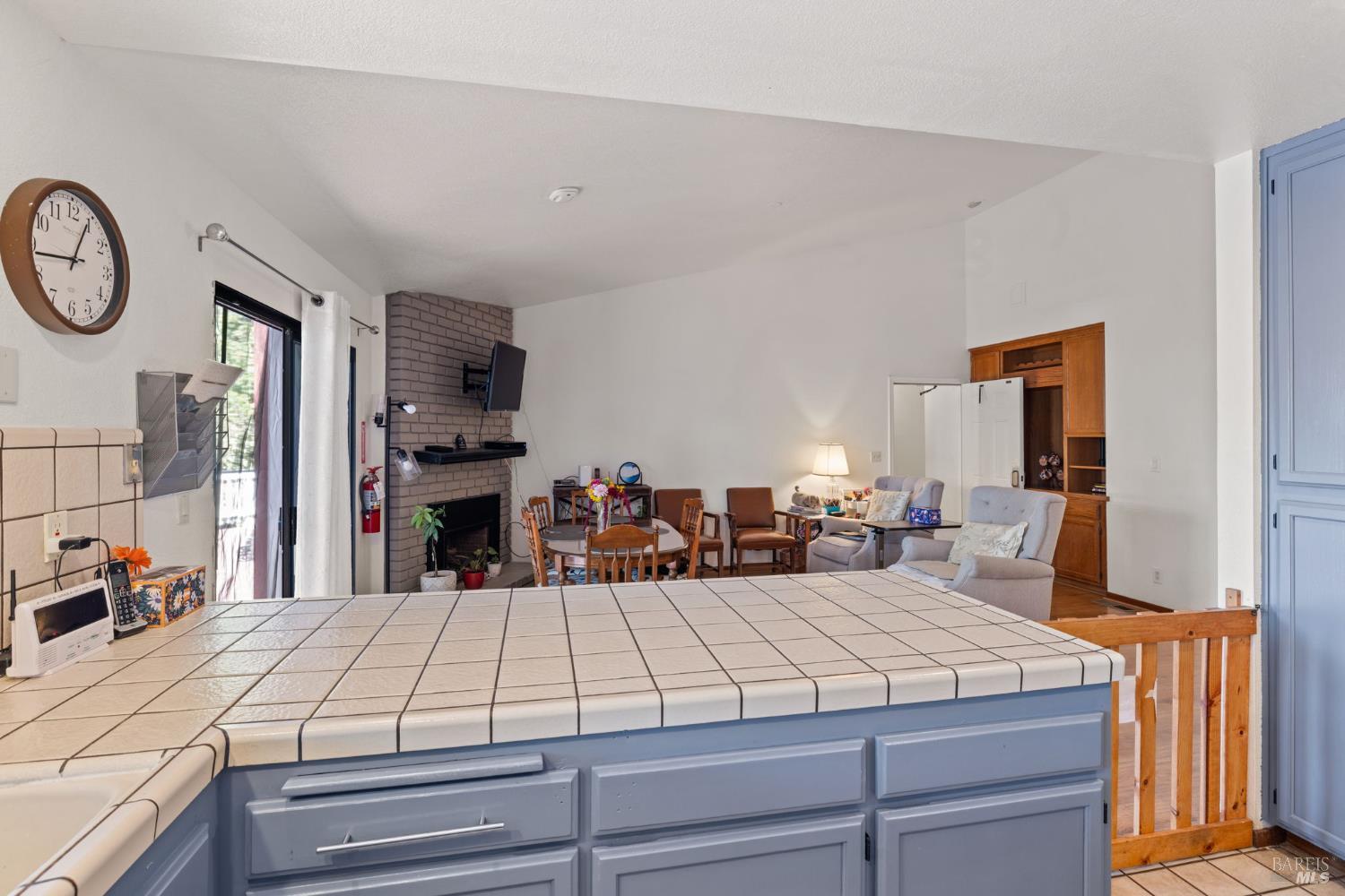 Detail Gallery Image 30 of 38 For 5525 Carriage Ln, Sonoma,  CA 95403 - 4 Beds | 2 Baths