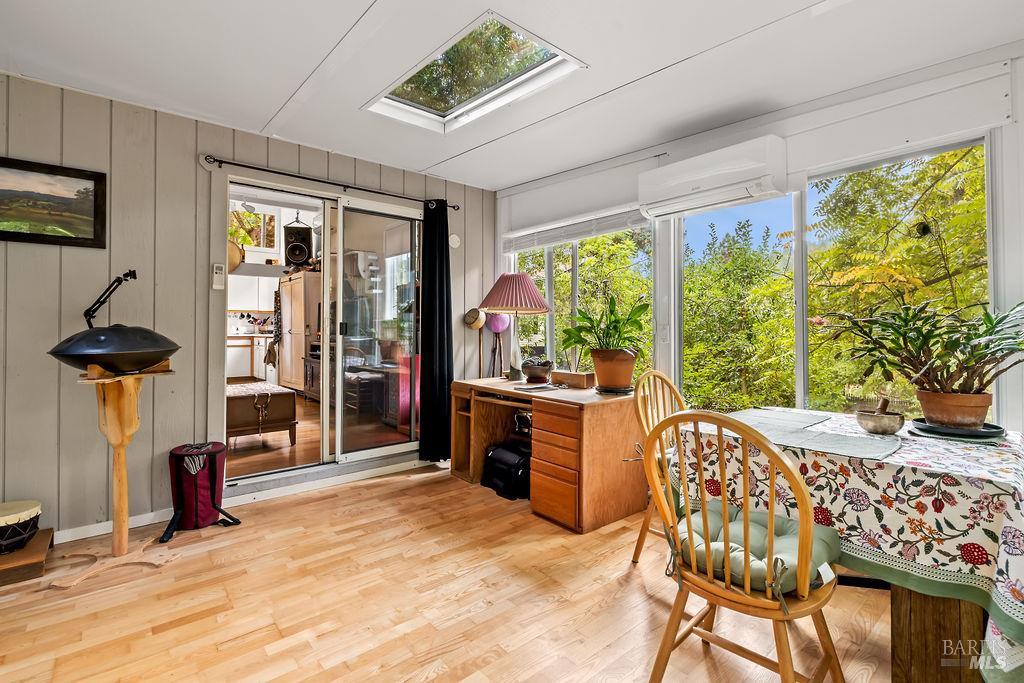 Detail Gallery Image 4 of 77 For 15990 Drake Rd, Guerneville,  CA 95446 - 1 Beds | 1 Baths