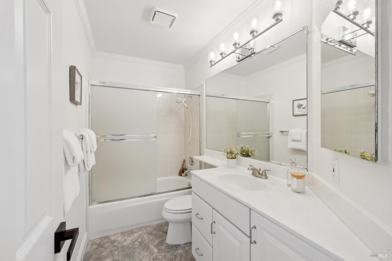 Detail Gallery Image 33 of 45 For 844 Arlene Way, Novato,  CA 94947 - 3 Beds | 2/1 Baths