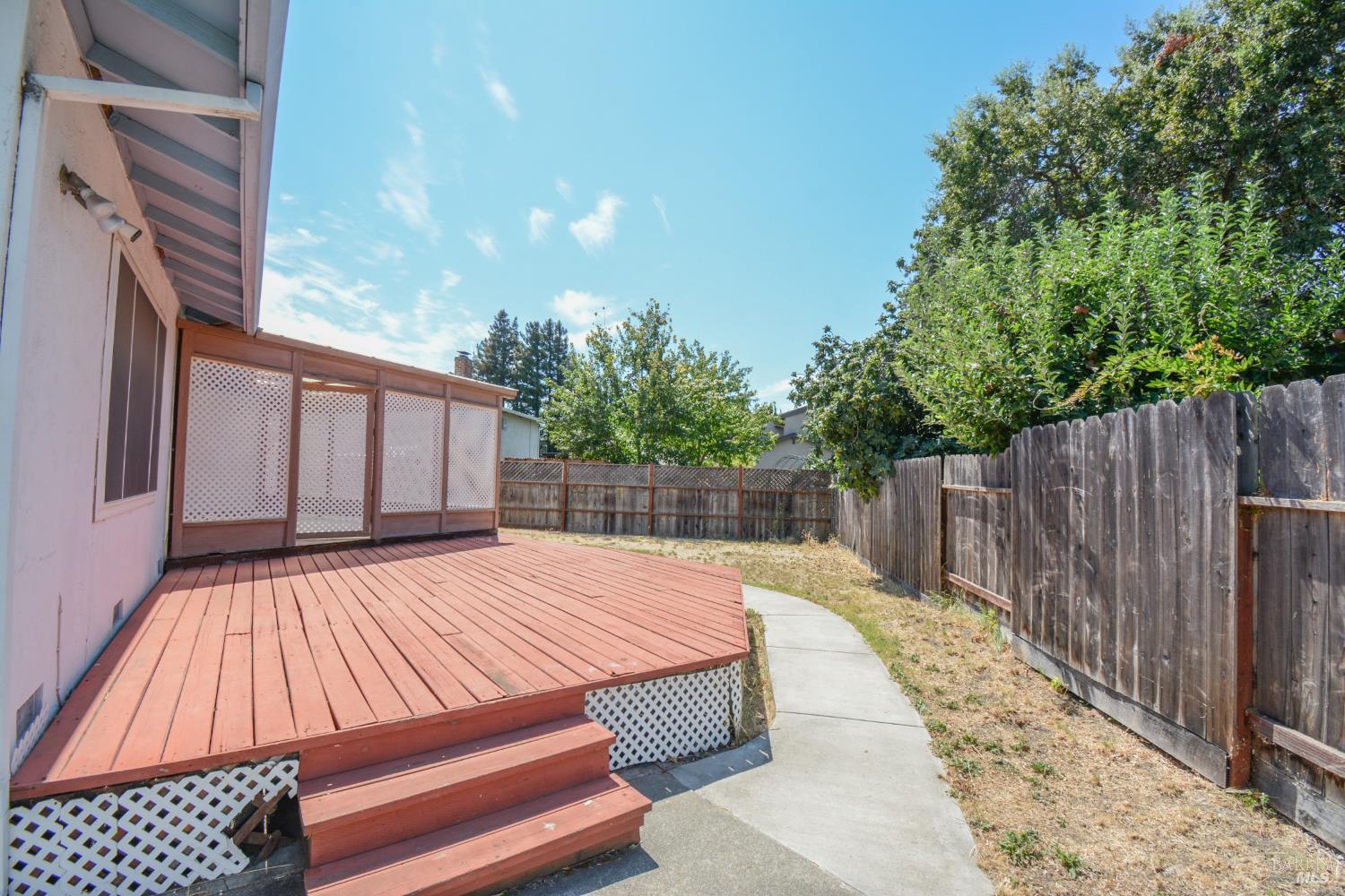 Detail Gallery Image 36 of 48 For 751 Hillcrest Ct, Fairfield,  CA 94533 - 3 Beds | 2 Baths