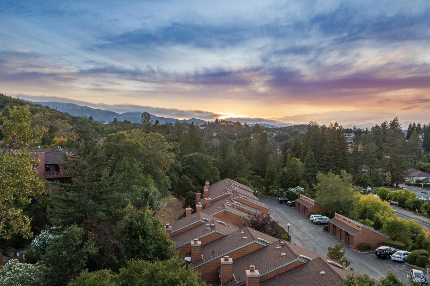 Detail Gallery Image 24 of 45 For 844 Arlene Way, Novato,  CA 94947 - 3 Beds | 2/1 Baths