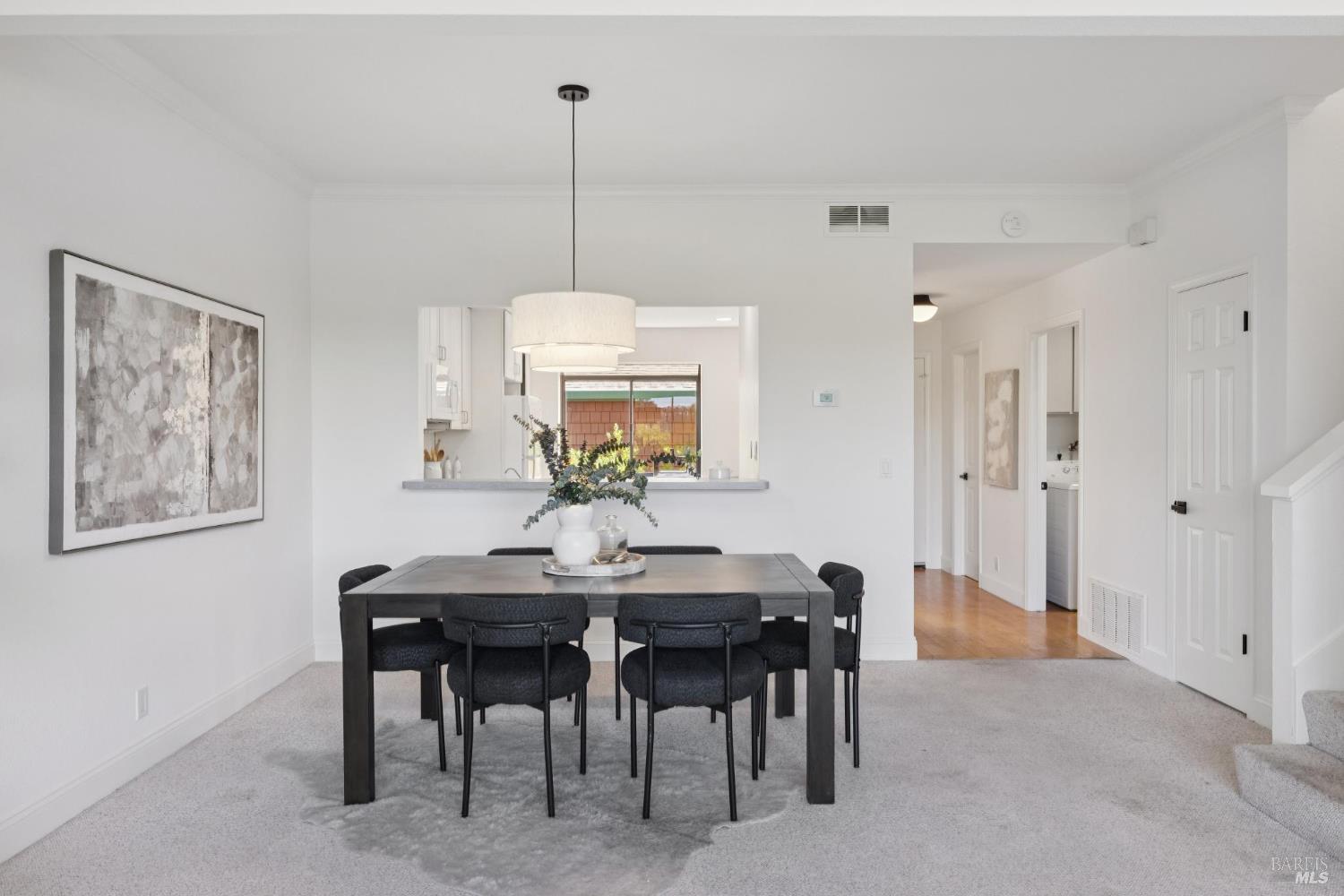 Detail Gallery Image 13 of 45 For 844 Arlene Way, Novato,  CA 94947 - 3 Beds | 2/1 Baths