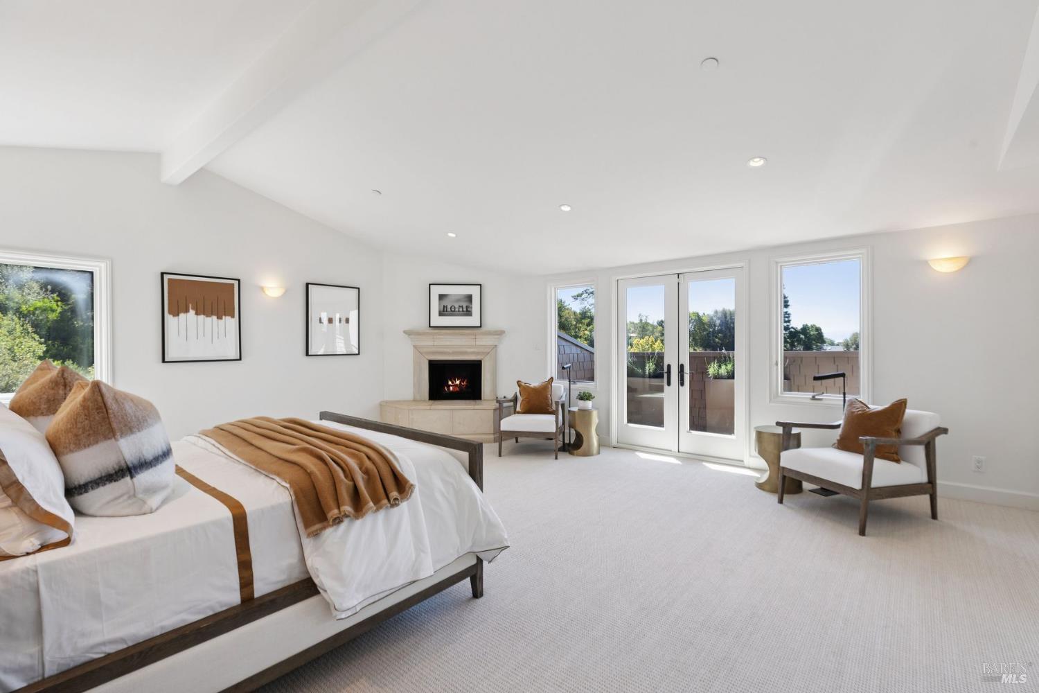 Detail Gallery Image 27 of 68 For 25 Mark Ter, Tiburon,  CA 94920 - 5 Beds | 4 Baths