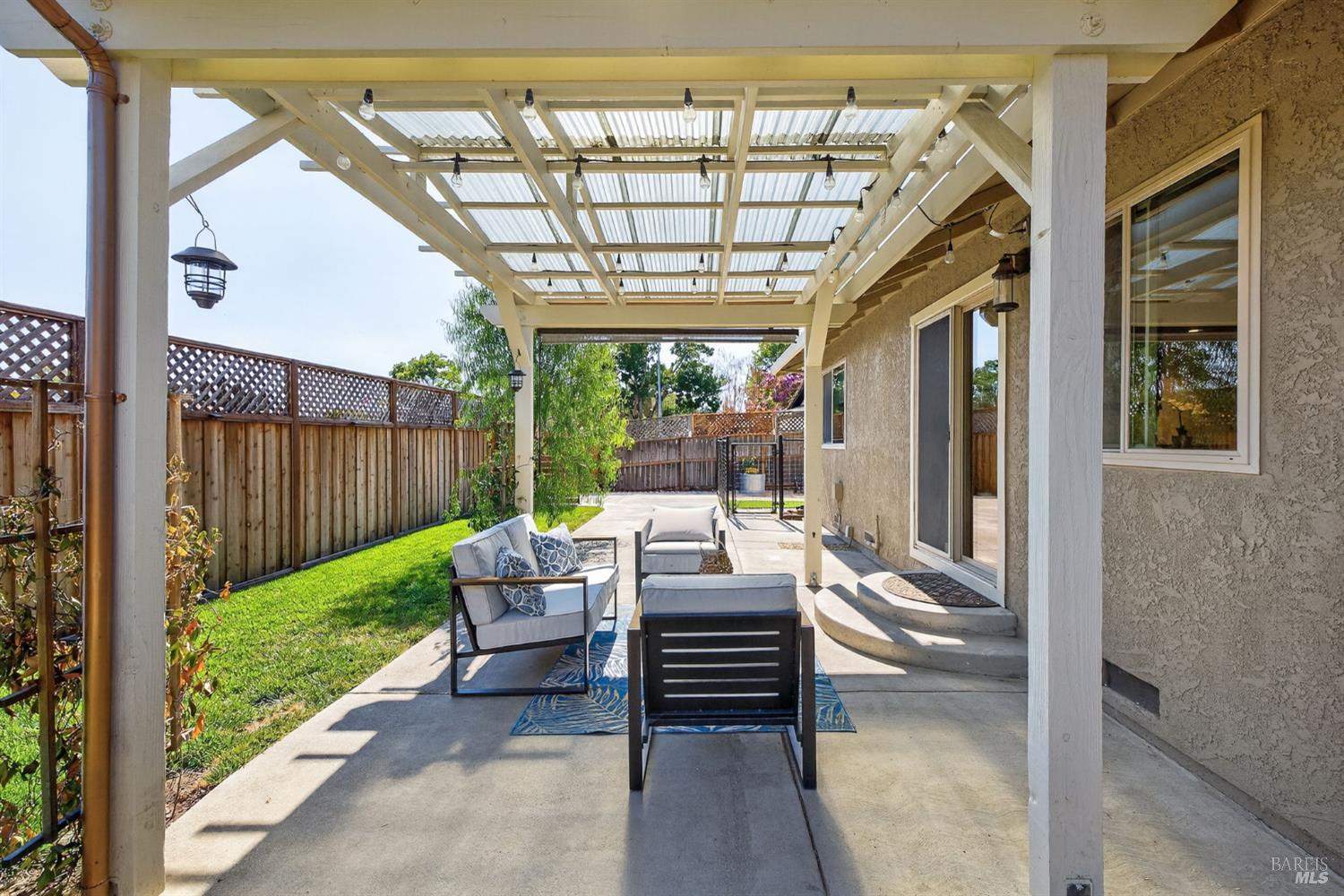Detail Gallery Image 35 of 54 For 204 Prince Albert Ct, Petaluma,  CA 94954 - 3 Beds | 2 Baths