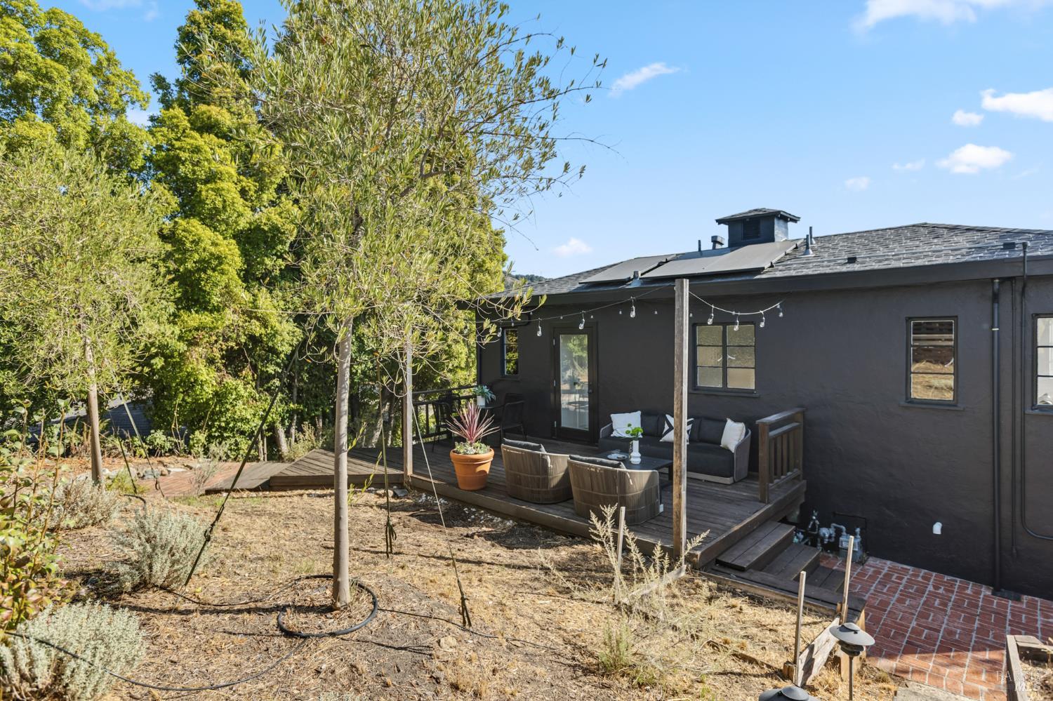 Detail Gallery Image 23 of 38 For 21 Marina Blvd, San Rafael,  CA 94901 - 2 Beds | 1/1 Baths