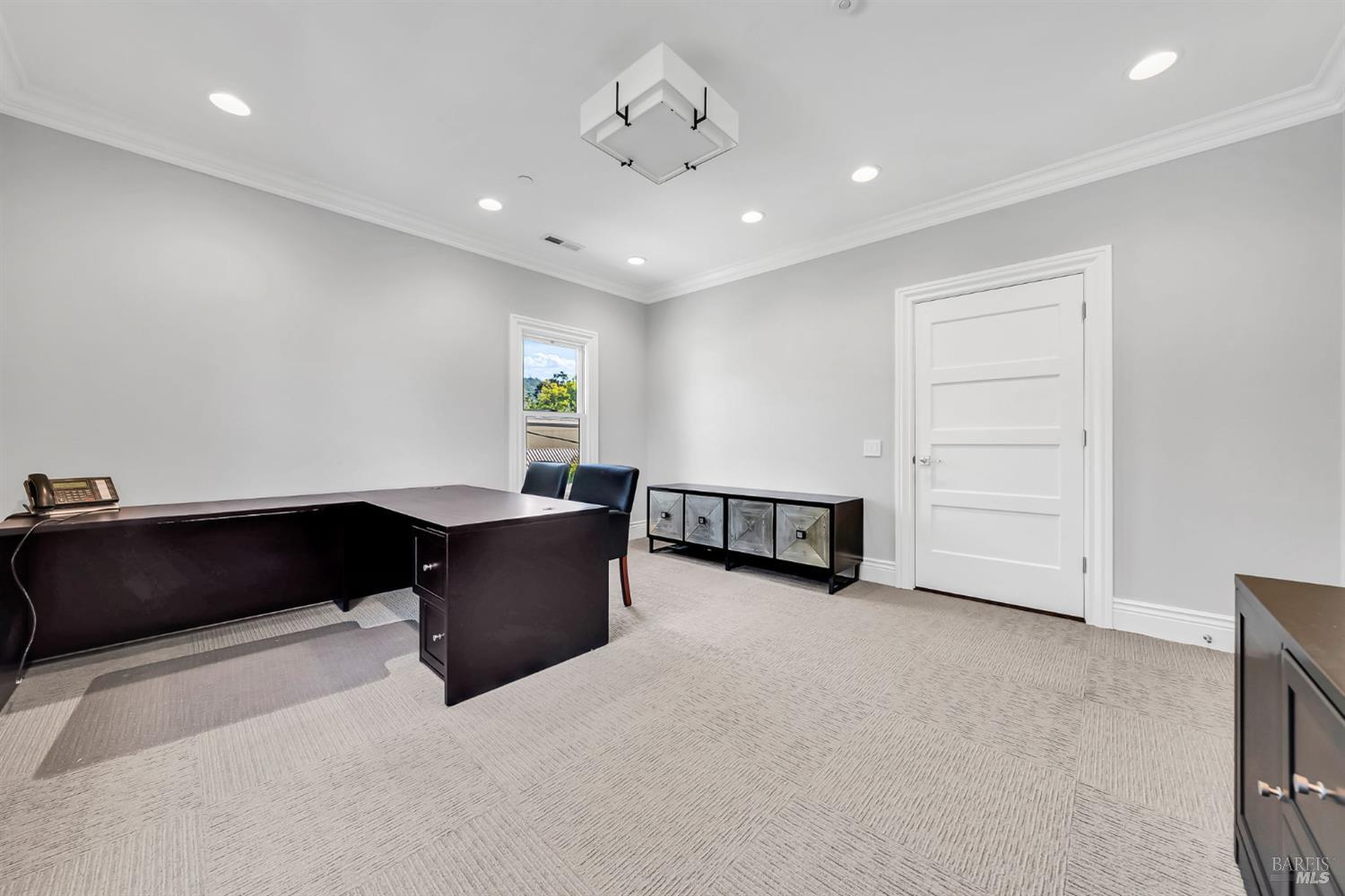 Detail Gallery Image 32 of 54 For 1104 Irwin St, San Rafael,  CA 94901 - – Beds | – Baths