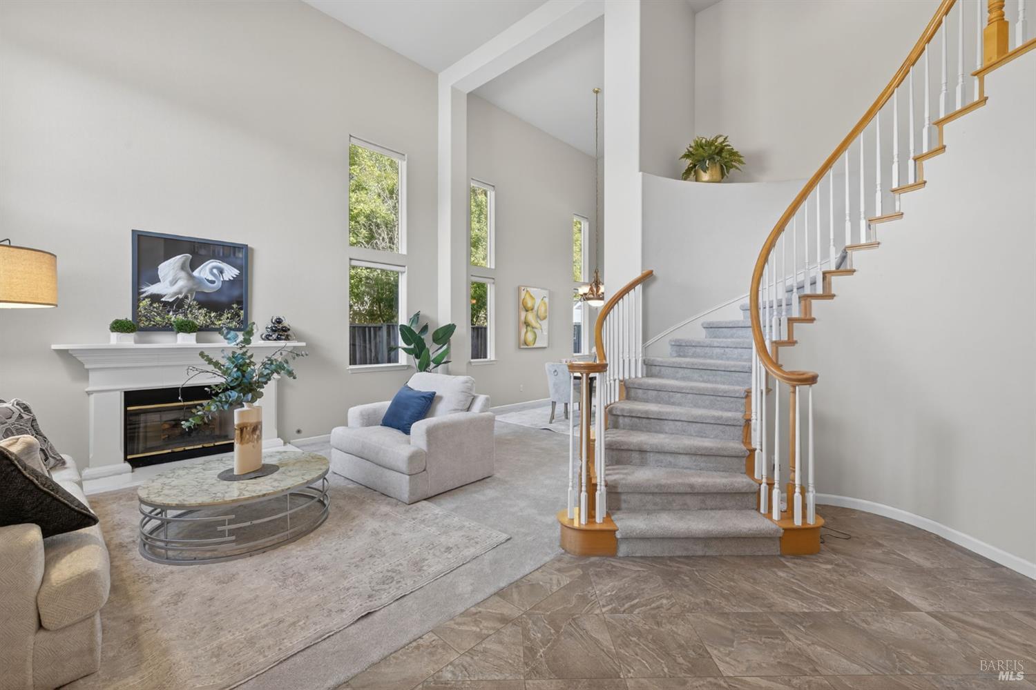 Detail Gallery Image 4 of 81 For 3594 Lake Park Dr, Santa Rosa,  CA 95403 - 4 Beds | 3 Baths