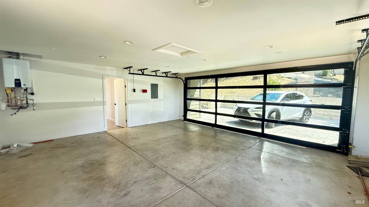Detail Gallery Image 22 of 26 For 221 El Toyonal St, Orinda,  CA 94563 - 4 Beds | 3 Baths
