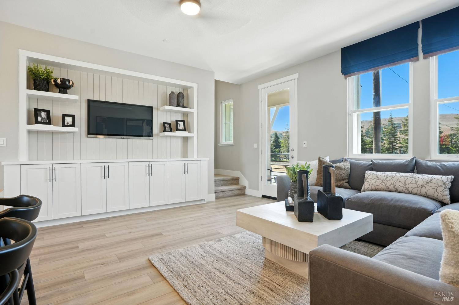 Detail Gallery Image 4 of 19 For 54 Cardamom Ln #1203,  Morgan Hill,  CA 95037 - 2 Beds | 2/1 Baths