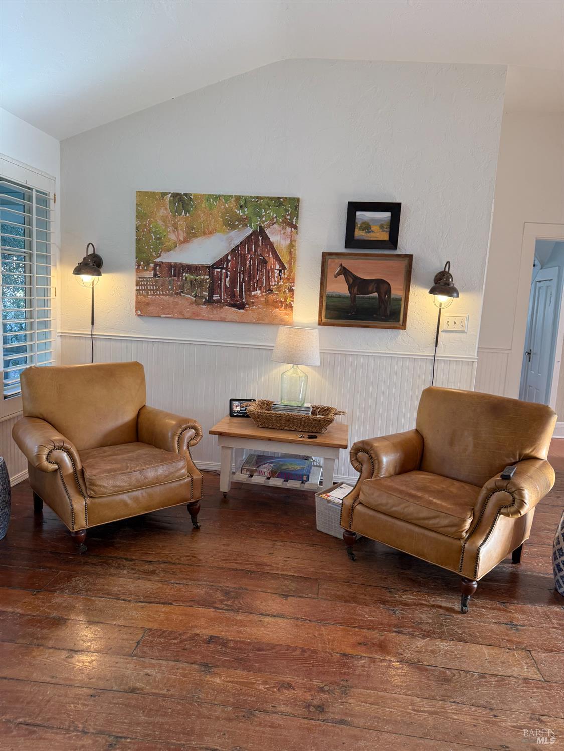 Detail Gallery Image 1 of 1 For 570 Eastman Ln, Petaluma,  CA 94952 - 4 Beds | 3/1 Baths