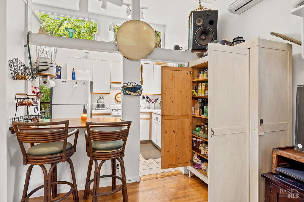 Detail Gallery Image 19 of 77 For 15990 Drake Rd, Guerneville,  CA 95446 - 1 Beds | 1 Baths