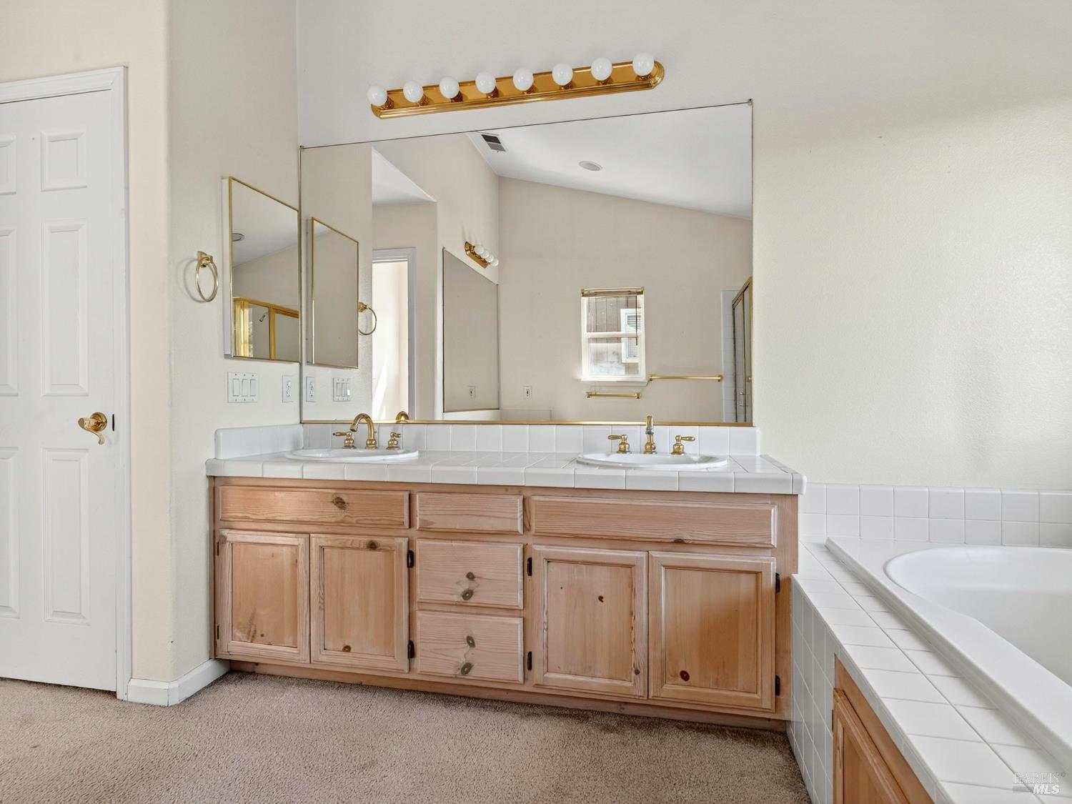 Detail Gallery Image 52 of 66 For 5794 Owl Hill Ave, Santa Rosa,  CA 95409 - 4 Beds | 2/1 Baths