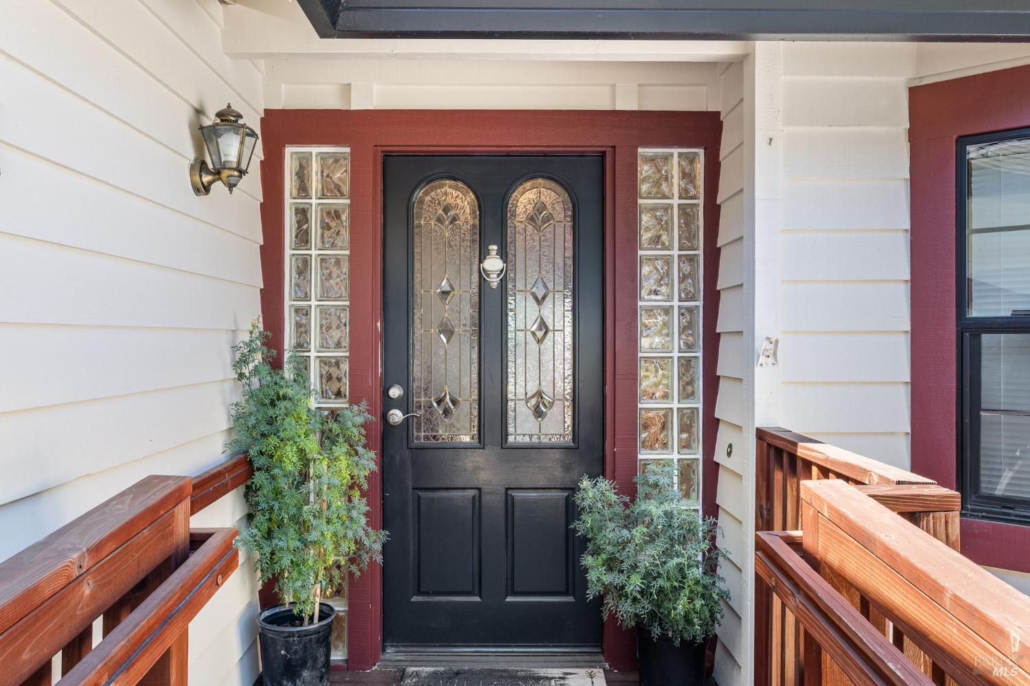 Detail Gallery Image 1 of 38 For 5525 Carriage Ln, Sonoma,  CA 95403 - 4 Beds | 2 Baths