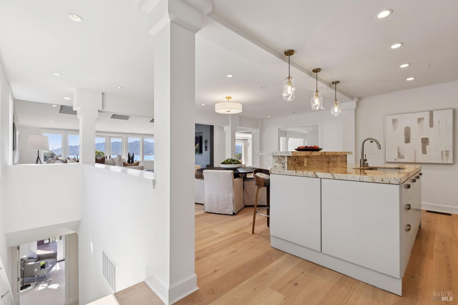Detail Gallery Image 48 of 68 For 25 Mark Ter, Tiburon,  CA 94920 - 5 Beds | 4 Baths