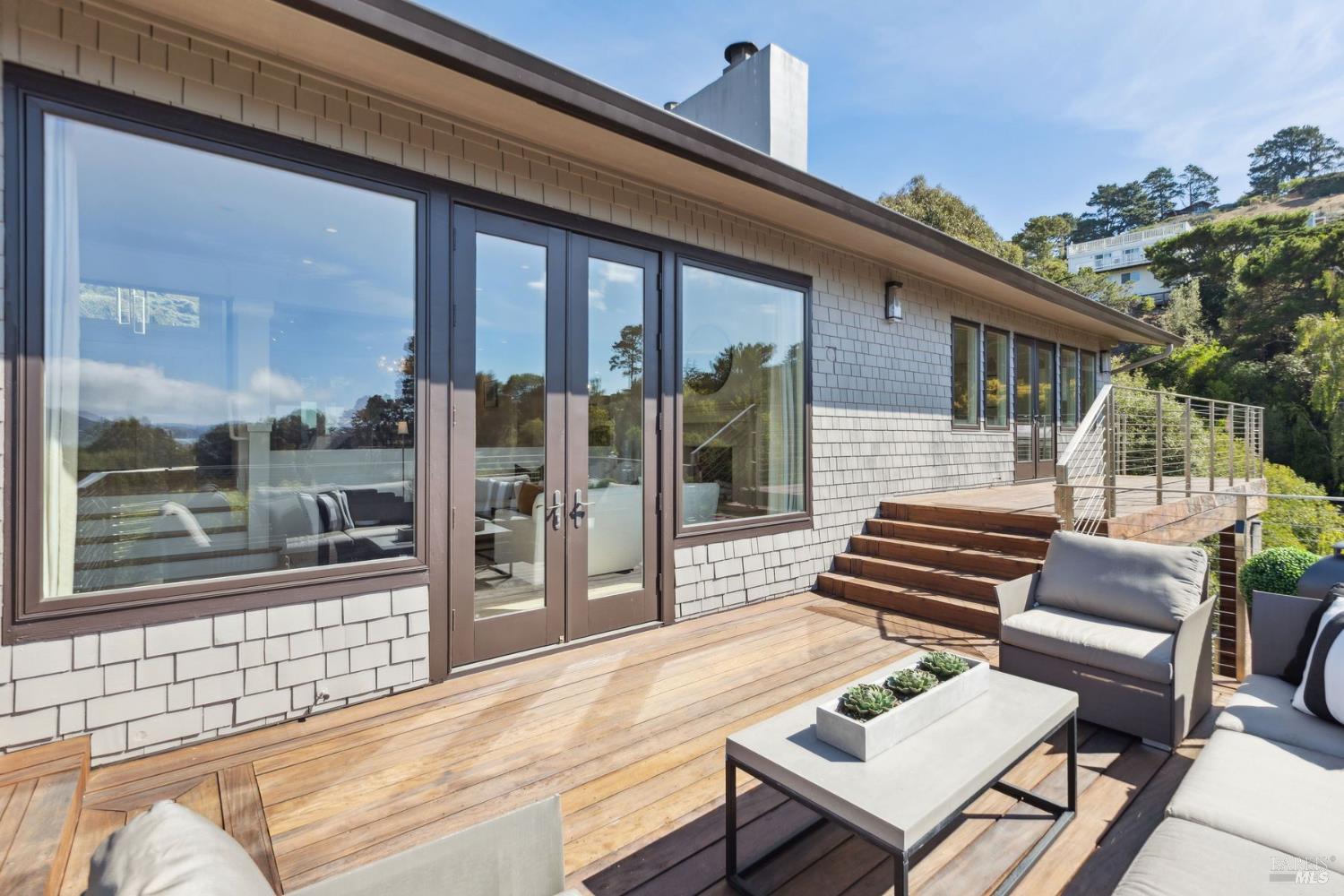 Detail Gallery Image 54 of 68 For 25 Mark Ter, Tiburon,  CA 94920 - 5 Beds | 4 Baths