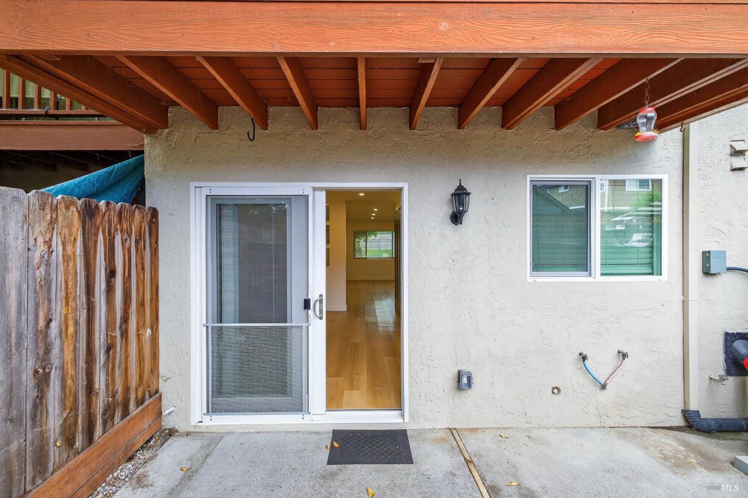 Detail Gallery Image 22 of 28 For 1076 Eleanor Ave, Rohnert Park,  CA 94928 - 2 Beds | 1/1 Baths