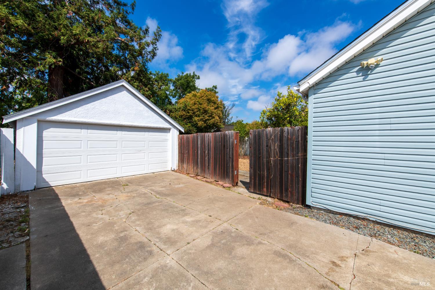 Detail Gallery Image 26 of 36 For 135 Gleason Ave, Vallejo,  CA 94590 - 2 Beds | 2 Baths