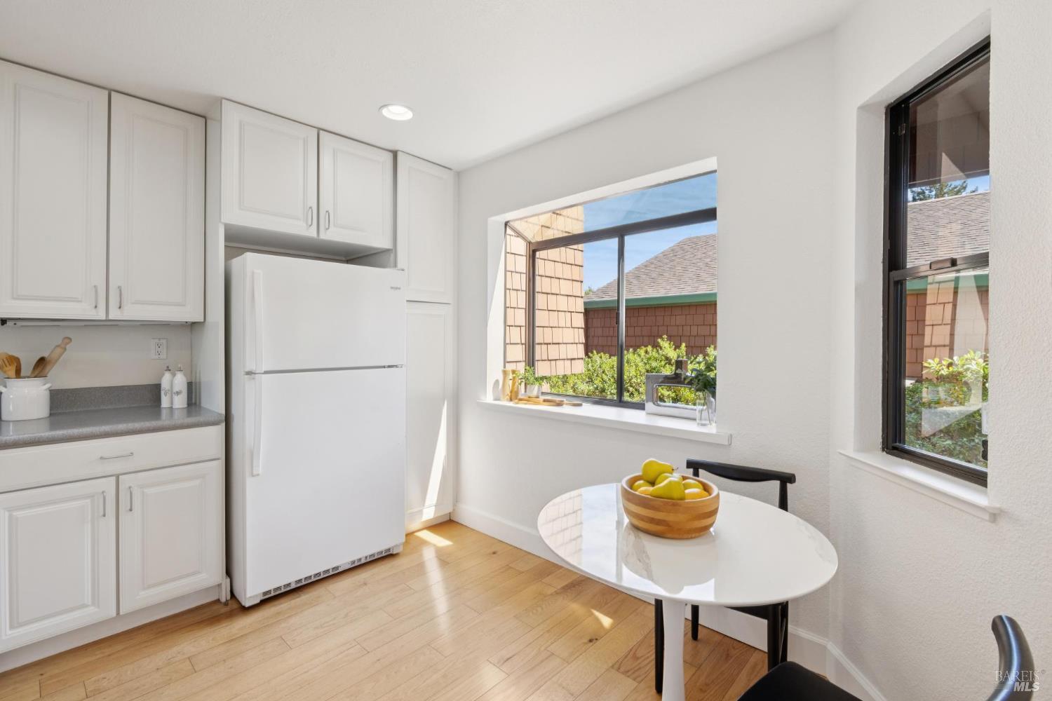 Detail Gallery Image 17 of 45 For 844 Arlene Way, Novato,  CA 94947 - 3 Beds | 2/1 Baths