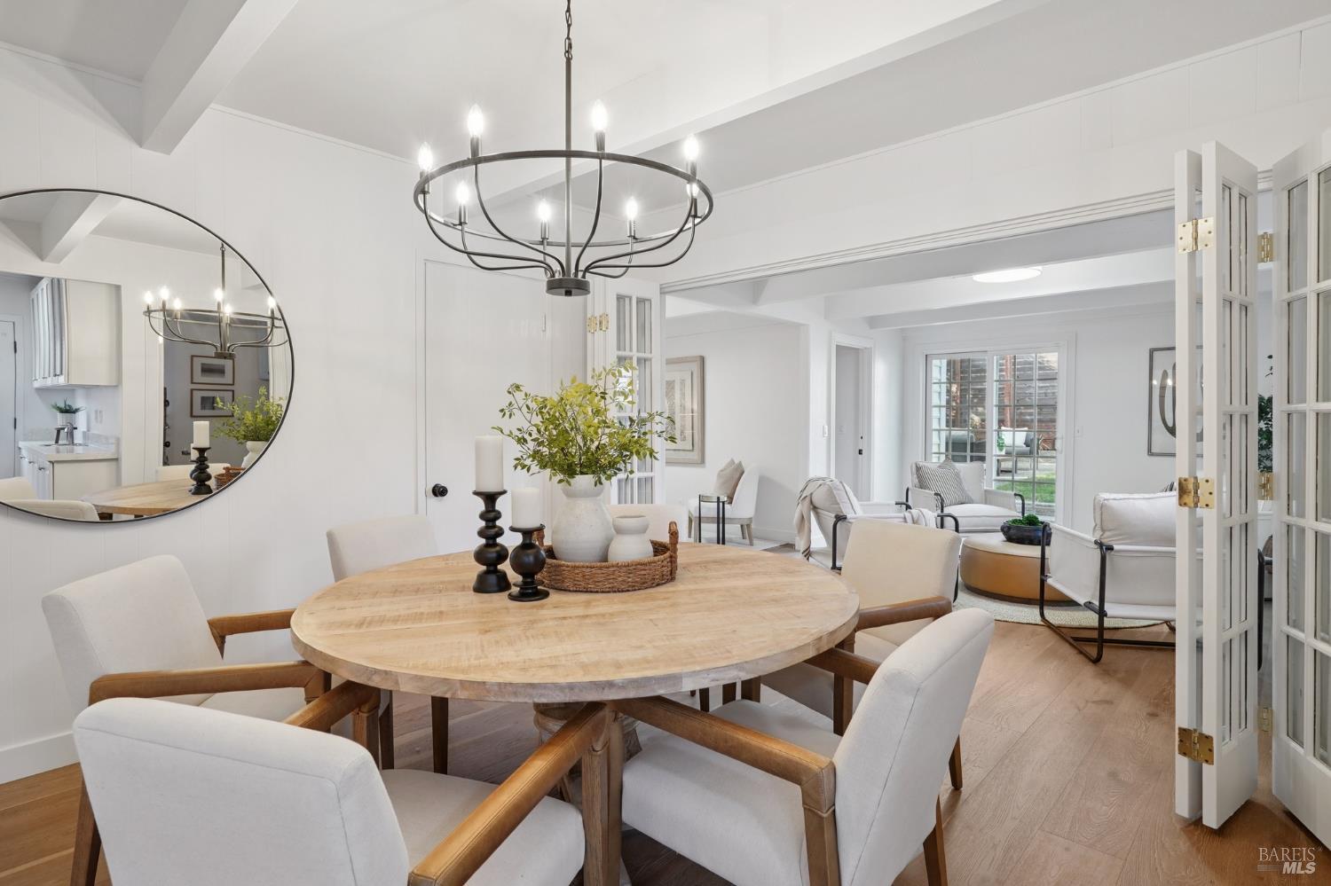 Detail Gallery Image 6 of 30 For 272 Center St, San Rafael,  CA 94901 - 5 Beds | 4 Baths