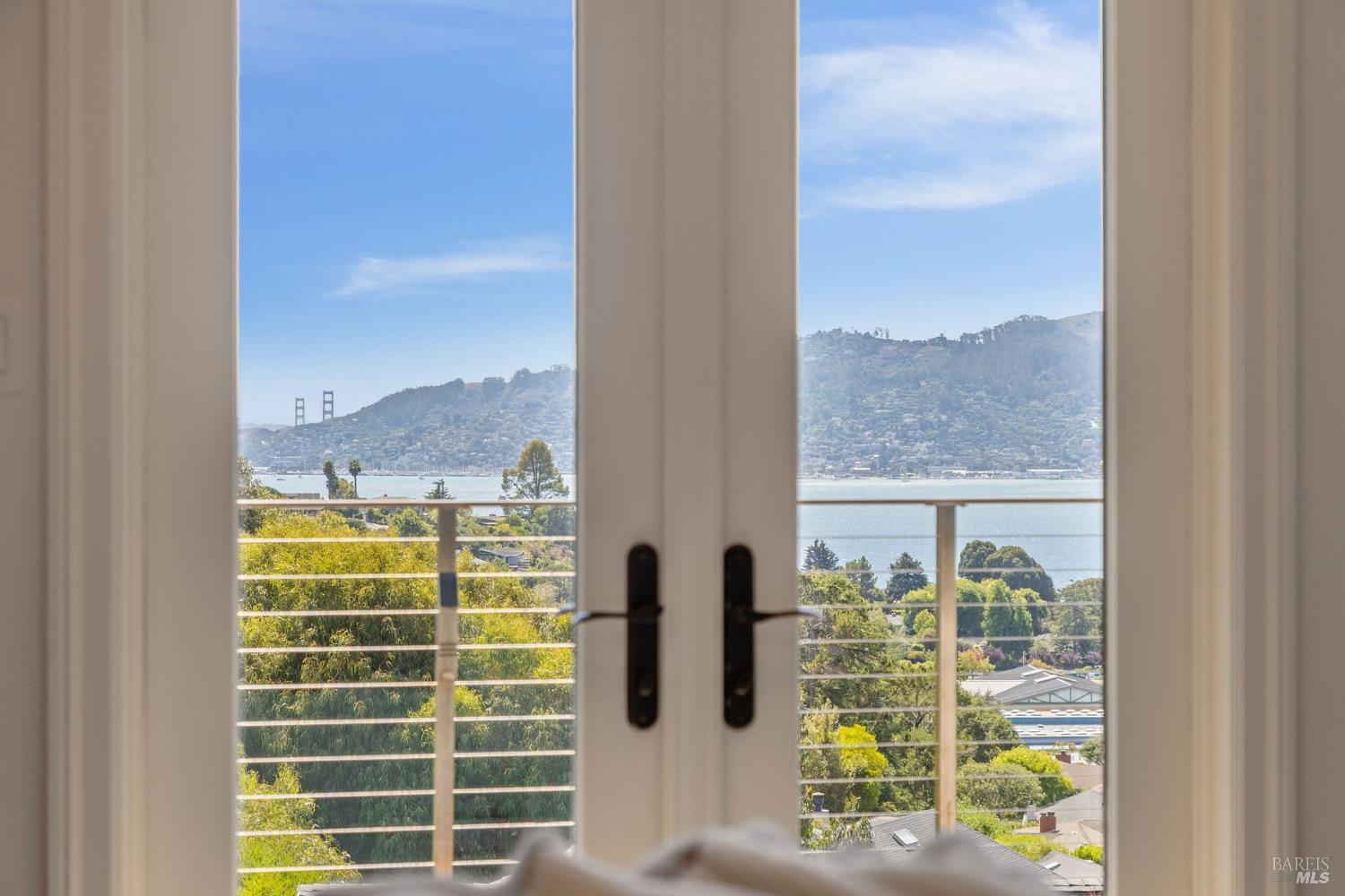 Detail Gallery Image 40 of 68 For 25 Mark Ter, Tiburon,  CA 94920 - 5 Beds | 4 Baths