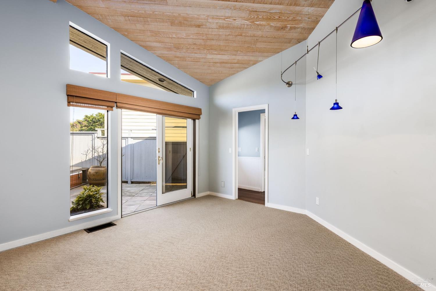 Detail Gallery Image 34 of 51 For 21132 Pelican Loop, Bodega Bay,  CA 94923 - 3 Beds | 3 Baths