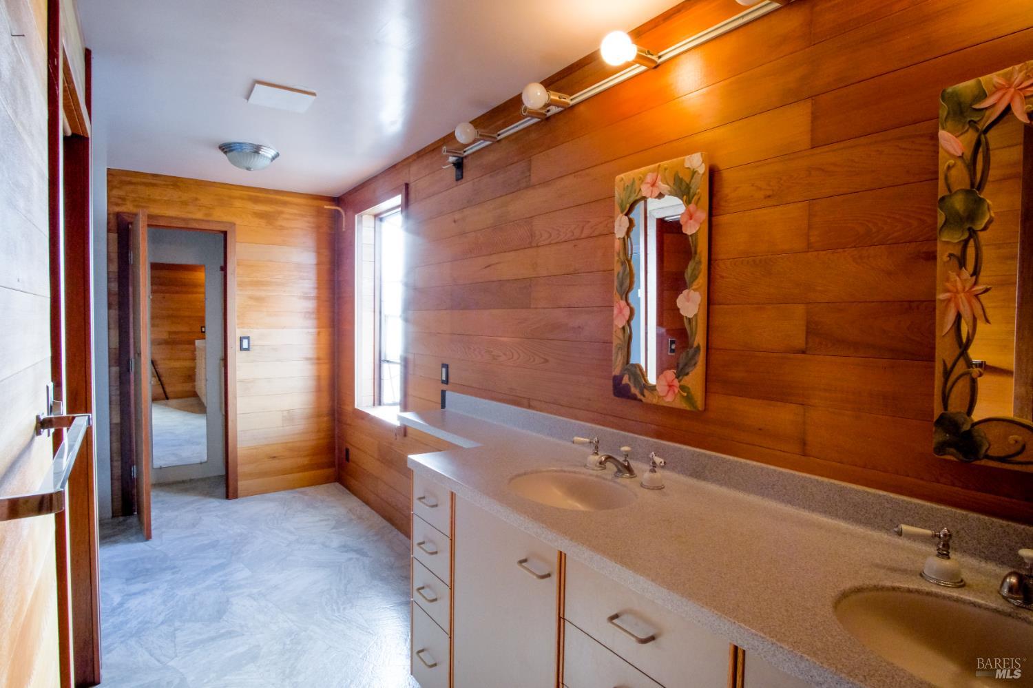 Detail Gallery Image 13 of 21 For 34 Boardwalk One #1 Unkn, Larkspur,  CA 94939 - 2 Beds | 2 Baths