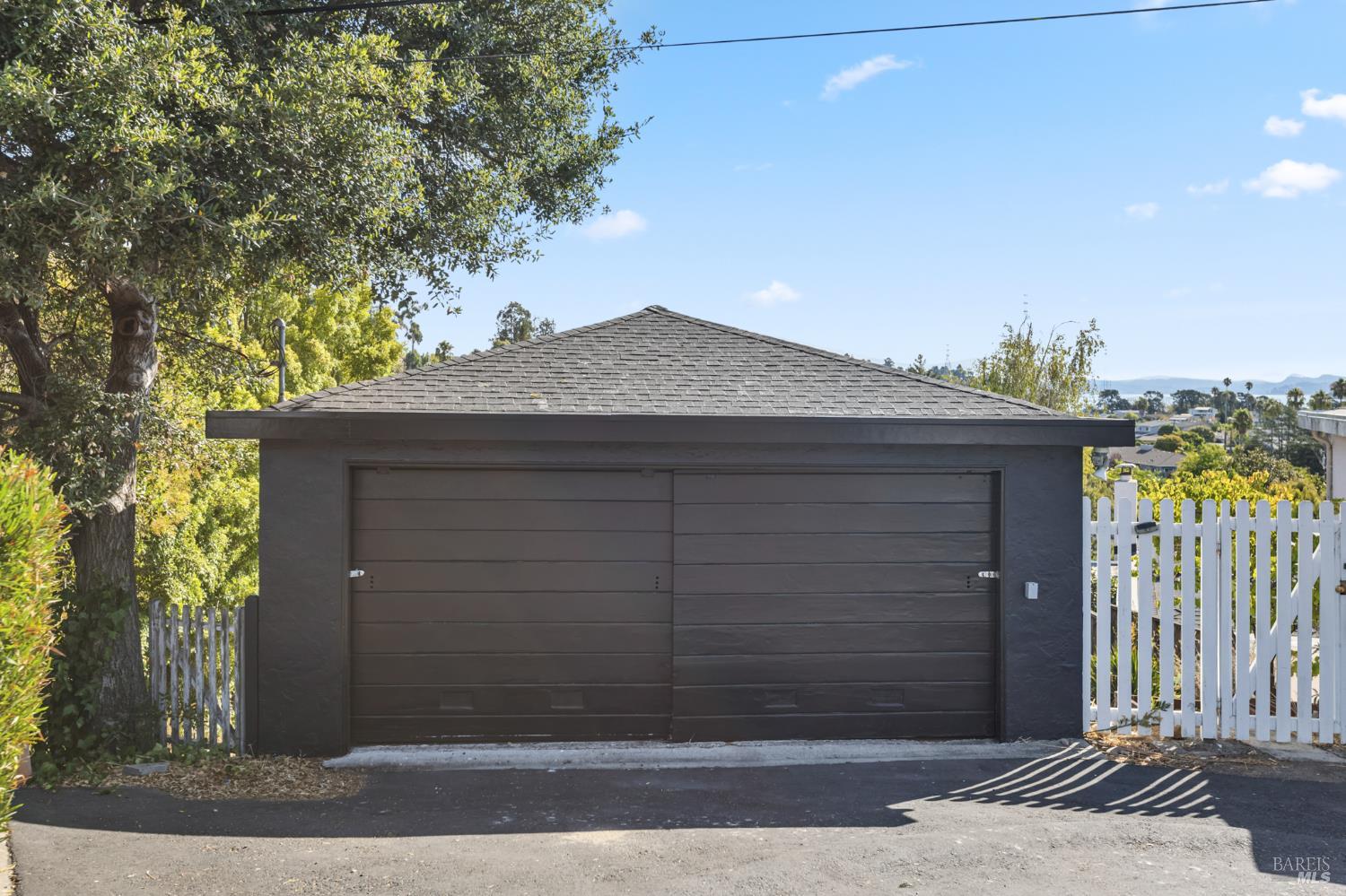 Detail Gallery Image 24 of 38 For 21 Marina Blvd, San Rafael,  CA 94901 - 2 Beds | 1/1 Baths