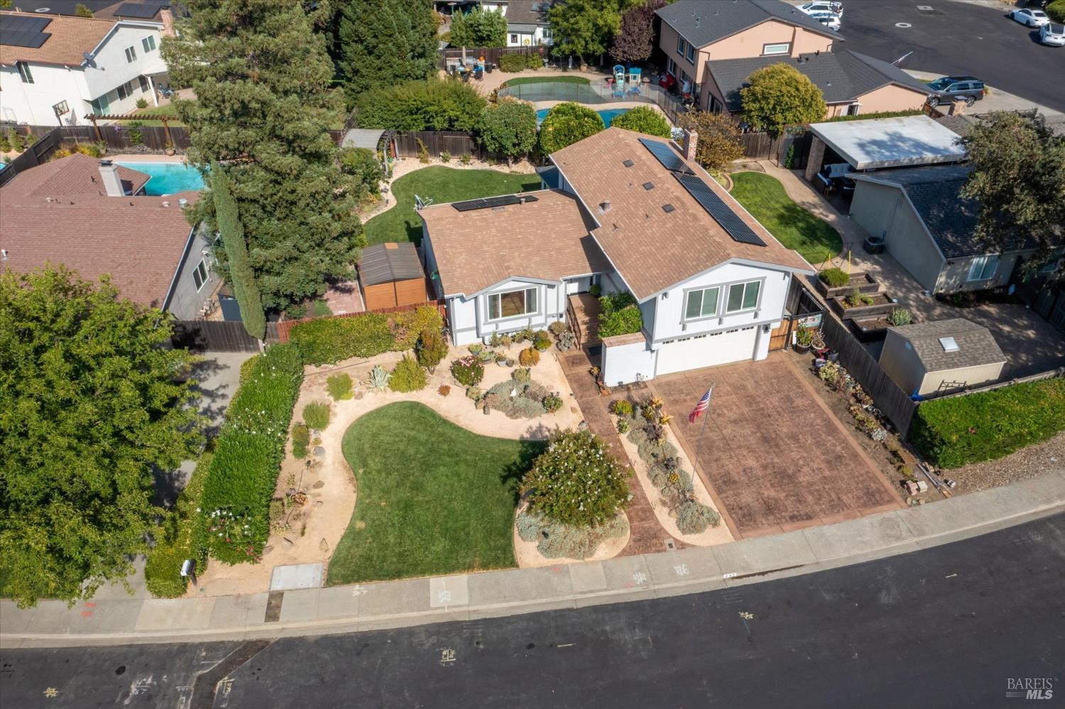 Detail Gallery Image 3 of 76 For 287 N. Alamo Dr, Vacaville,  CA 95688 - 4 Beds | 3 Baths