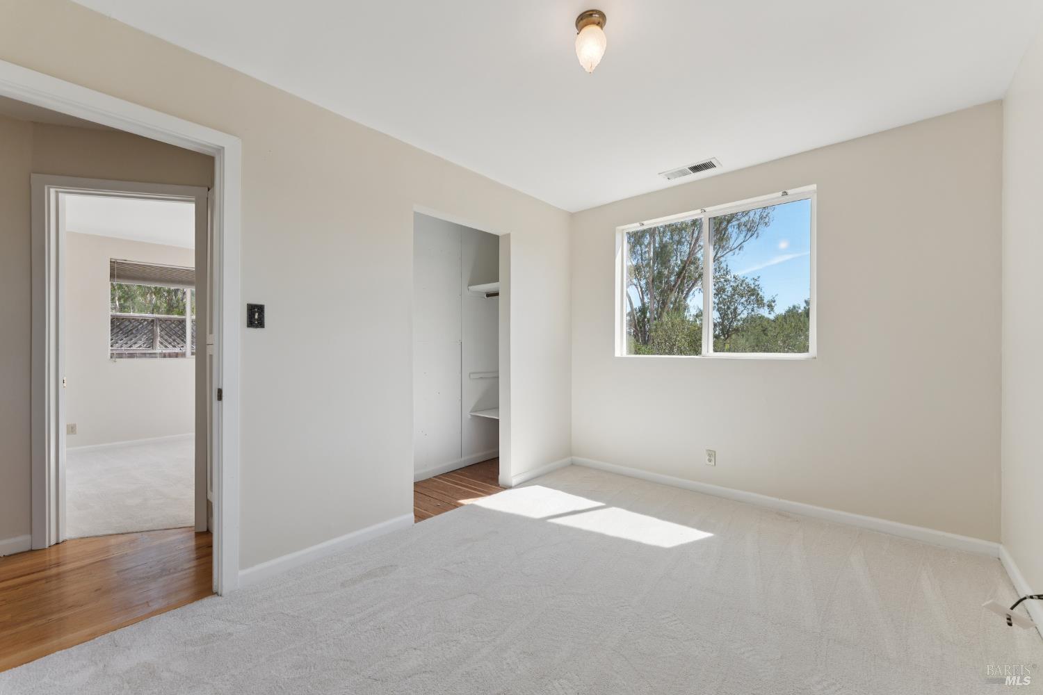 Detail Gallery Image 26 of 46 For 1795 Lovall Valley Rd, Sonoma,  CA 95476 - 3 Beds | 2 Baths
