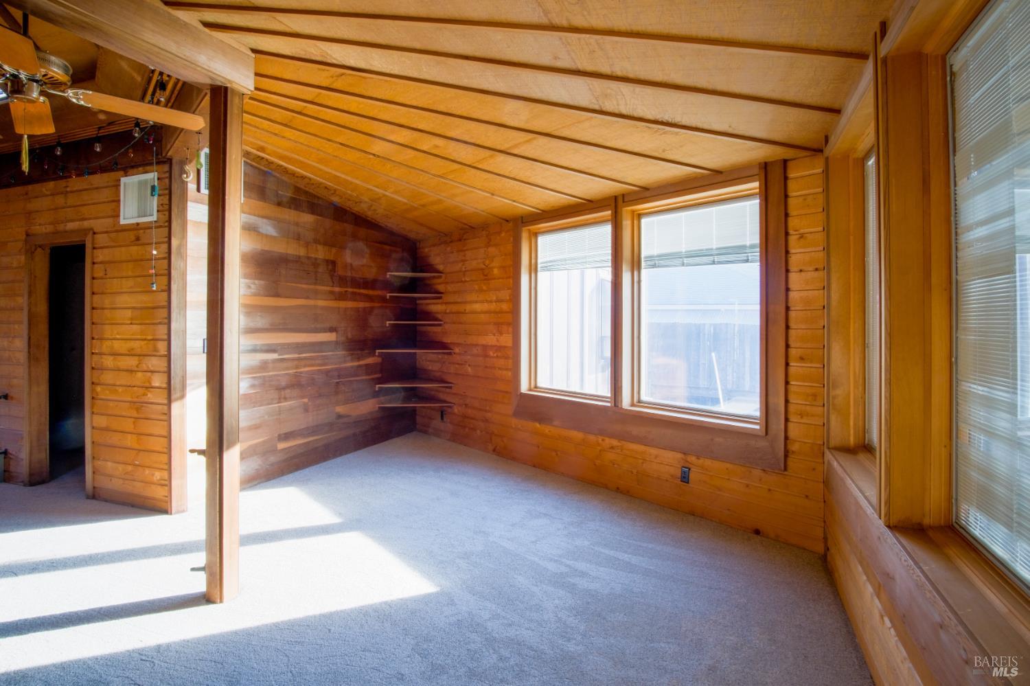 Detail Gallery Image 9 of 21 For 34 Boardwalk One #1 Unkn, Larkspur,  CA 94939 - 2 Beds | 2 Baths