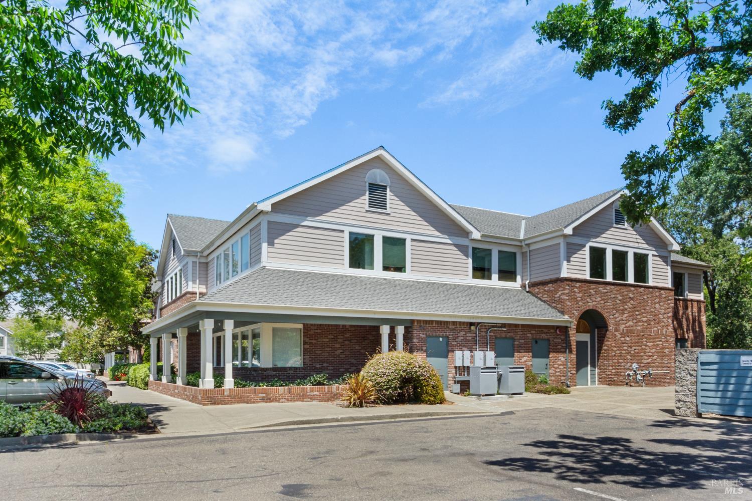 Detail Gallery Image 12 of 13 For 8911 Lakewood Dr #11,  Windsor,  CA 94592 - – Beds | – Baths