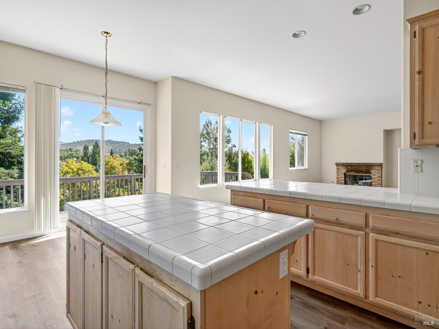 Detail Gallery Image 21 of 66 For 5794 Owl Hill Ave, Santa Rosa,  CA 95409 - 4 Beds | 2/1 Baths