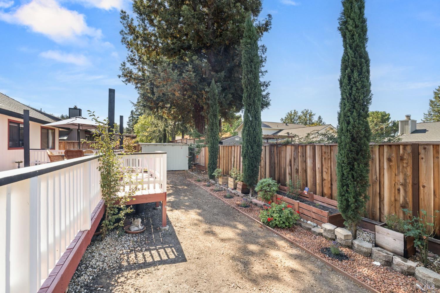 Detail Gallery Image 37 of 38 For 5525 Carriage Ln, Sonoma,  CA 95403 - 4 Beds | 2 Baths