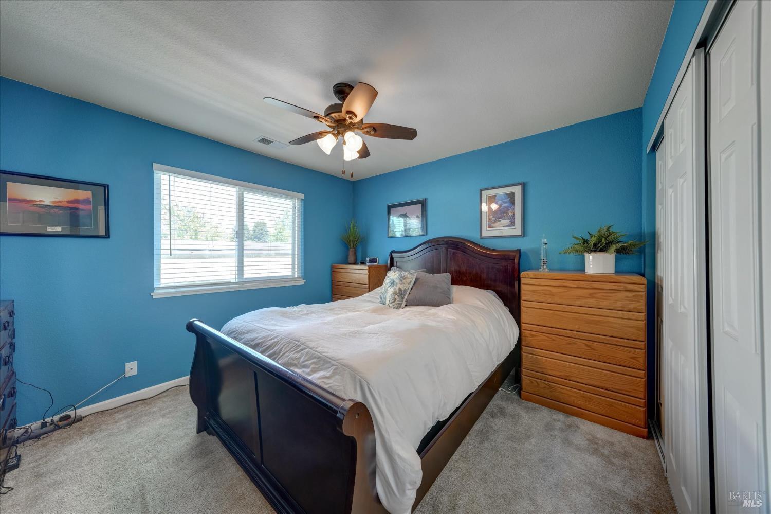 Detail Gallery Image 26 of 33 For 15 Francis Cir, Rohnert Park,  CA 94928 - 3 Beds | 2 Baths