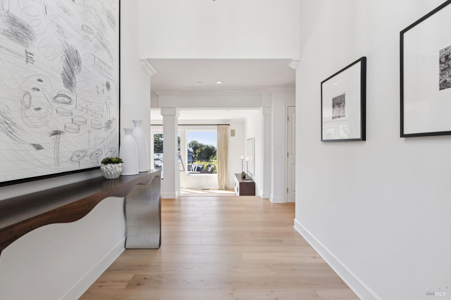 Detail Gallery Image 5 of 68 For 25 Mark Ter, Tiburon,  CA 94920 - 5 Beds | 4 Baths