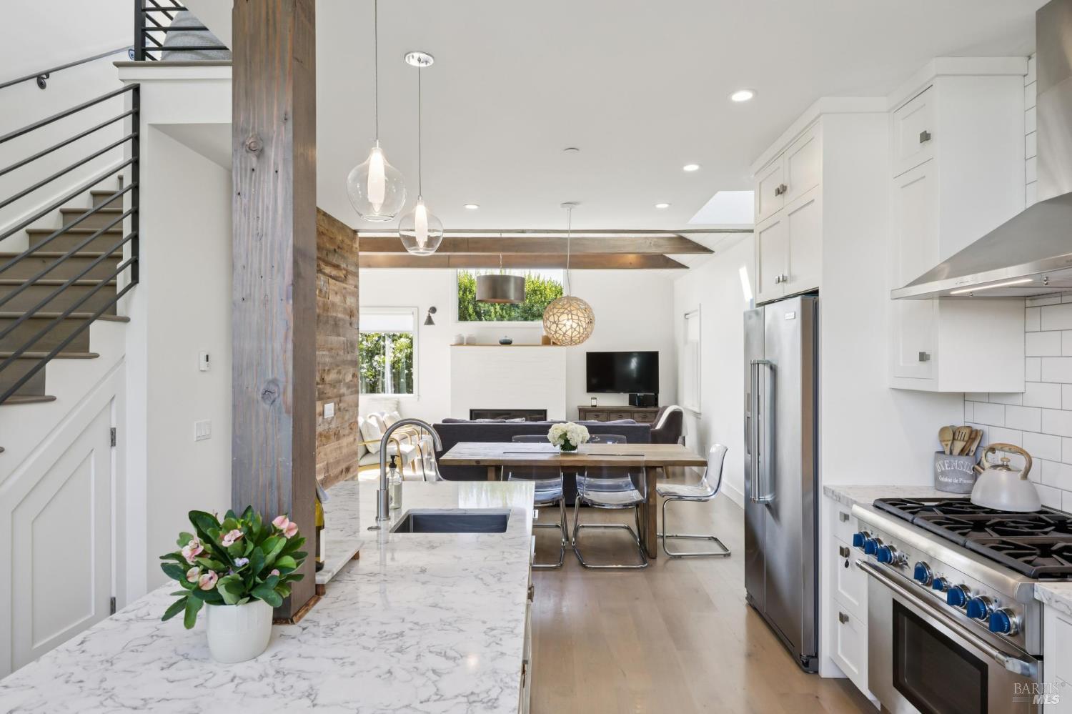 Detail Gallery Image 10 of 51 For 4 Calle Del Embarcadero Unkn, Stinson Beach,  CA 94970 - 2 Beds | 2/1 Baths