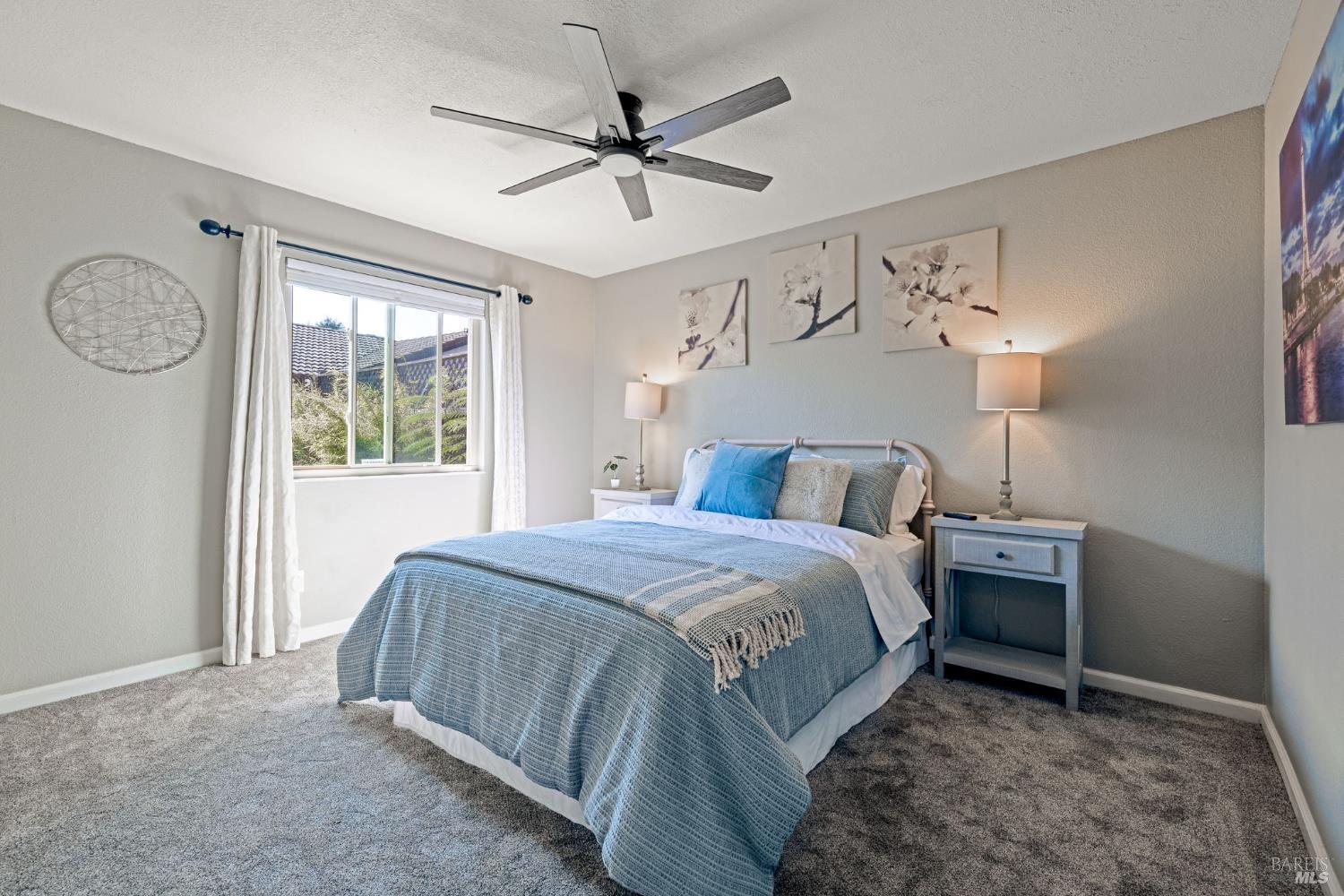 Detail Gallery Image 29 of 54 For 204 Prince Albert Ct, Petaluma,  CA 94954 - 3 Beds | 2 Baths