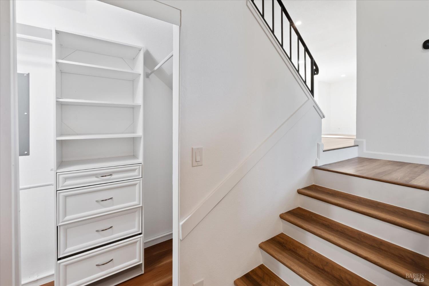 Detail Gallery Image 32 of 76 For 287 N. Alamo Dr, Vacaville,  CA 95688 - 4 Beds | 3 Baths