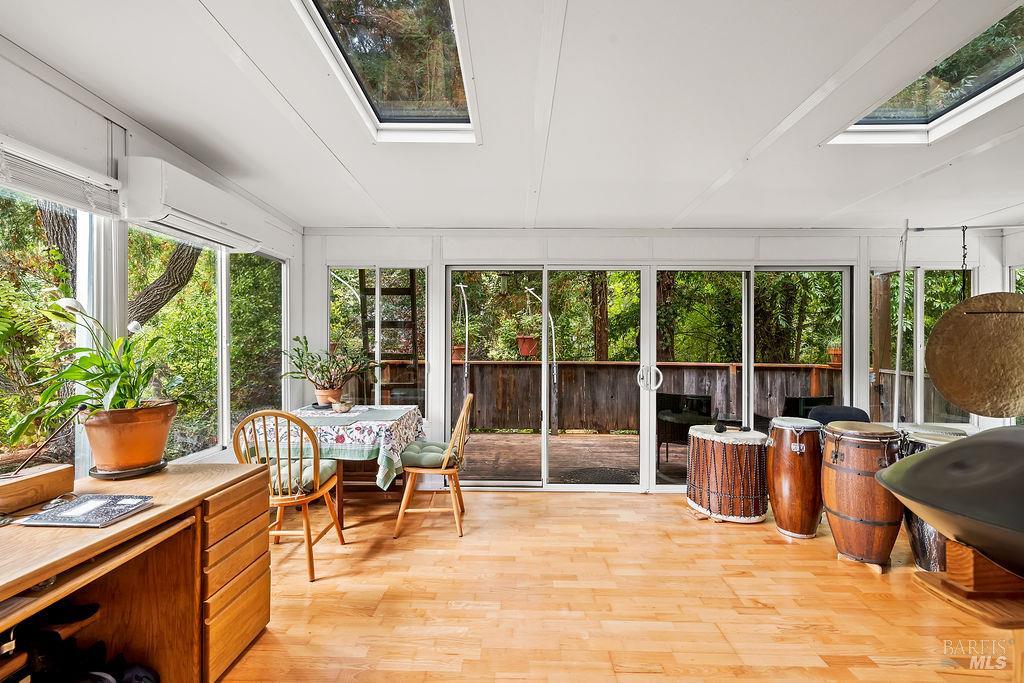 Detail Gallery Image 28 of 77 For 15990 Drake Rd, Guerneville,  CA 95446 - 1 Beds | 1 Baths