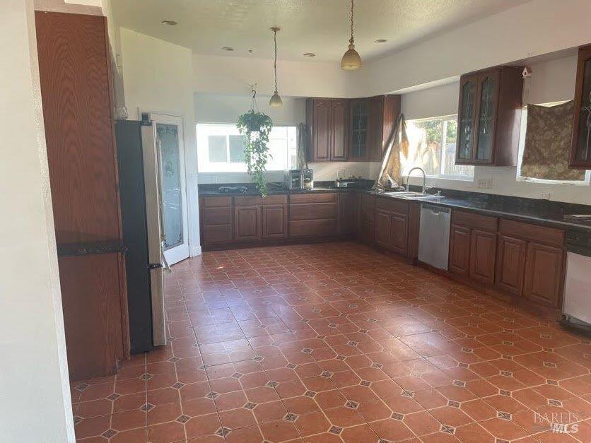 Detail Gallery Image 4 of 13 For Address Is Not Disclosed,  Suisun City,  CA 94585 - 10 Beds | 6/1 Baths