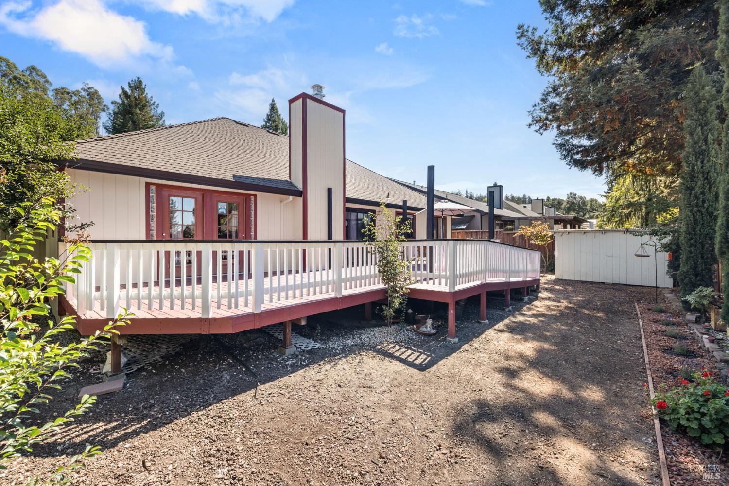 Detail Gallery Image 36 of 38 For 5525 Carriage Ln, Sonoma,  CA 95403 - 4 Beds | 2 Baths