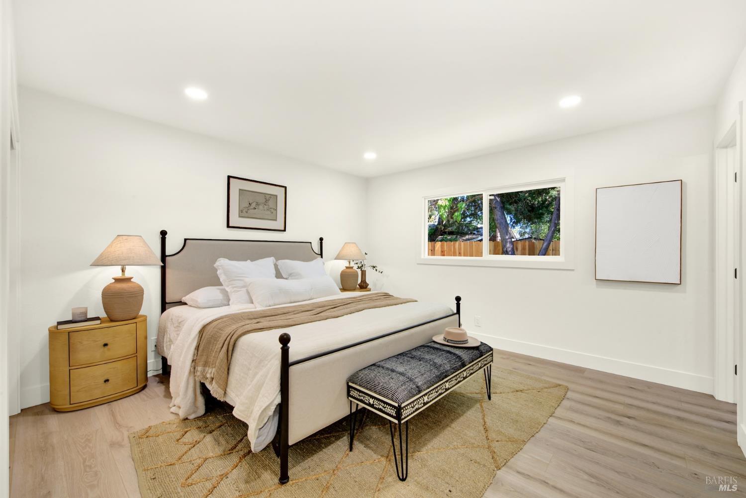 Detail Gallery Image 5 of 61 For 4410 Jefferson Ct, Napa,  CA 94558 - 3 Beds | 2 Baths